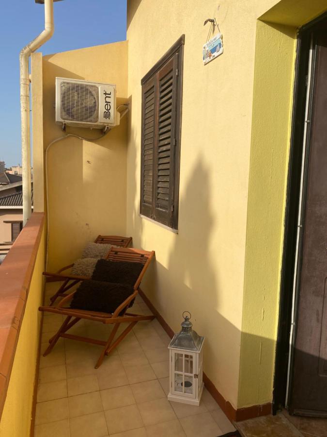 Casa Gina Lägenhet Porto Torres Exteriör bild