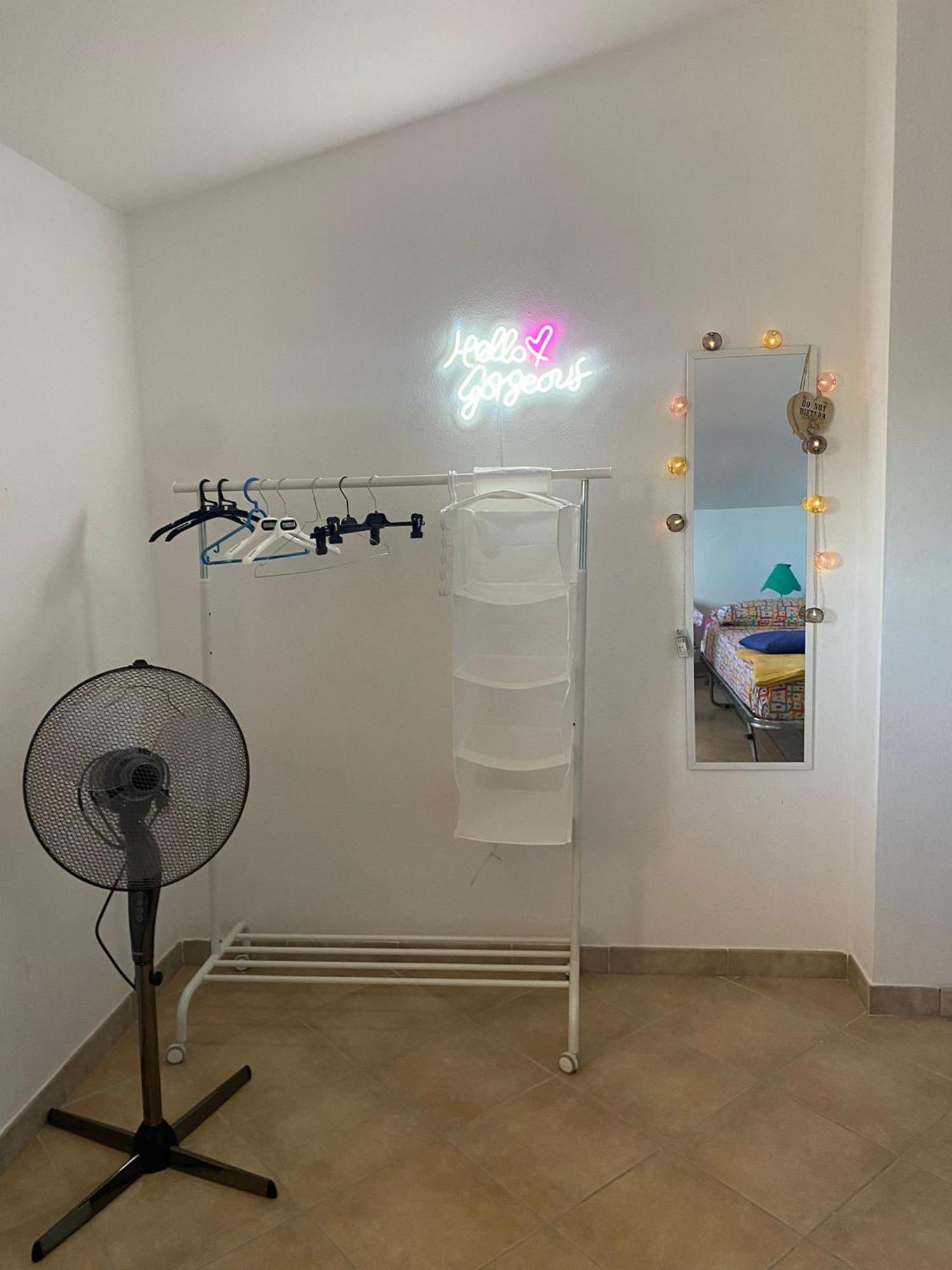 Casa Gina Lägenhet Porto Torres Exteriör bild